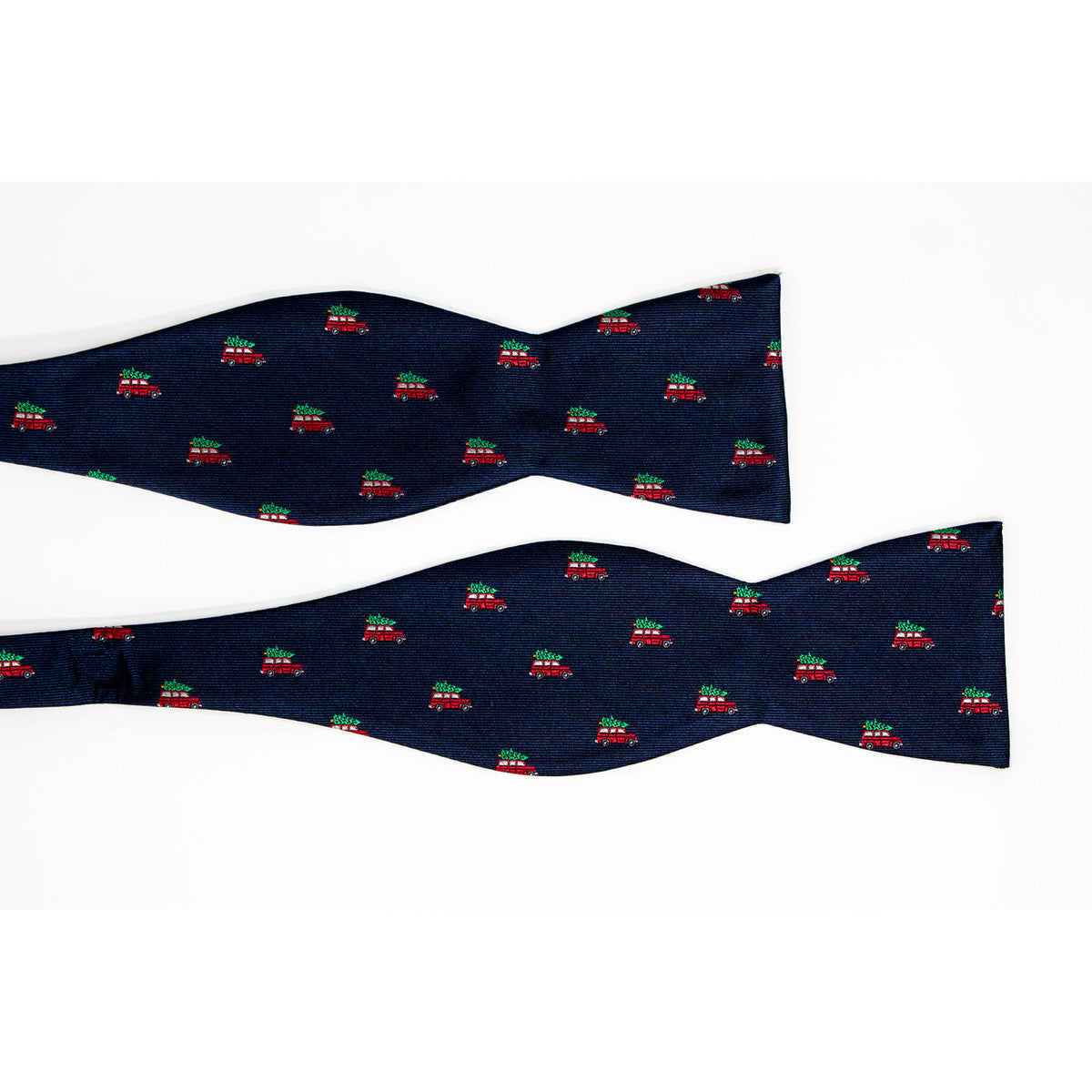 Griswold christmas tree bow tie untied view